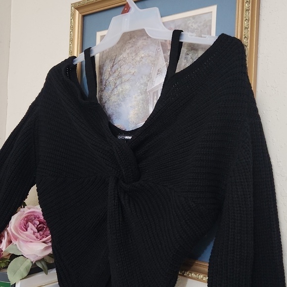 Chunky knit tie long sleeve Fashion nova sweater M Goth BASICS - Picture 2 of 11